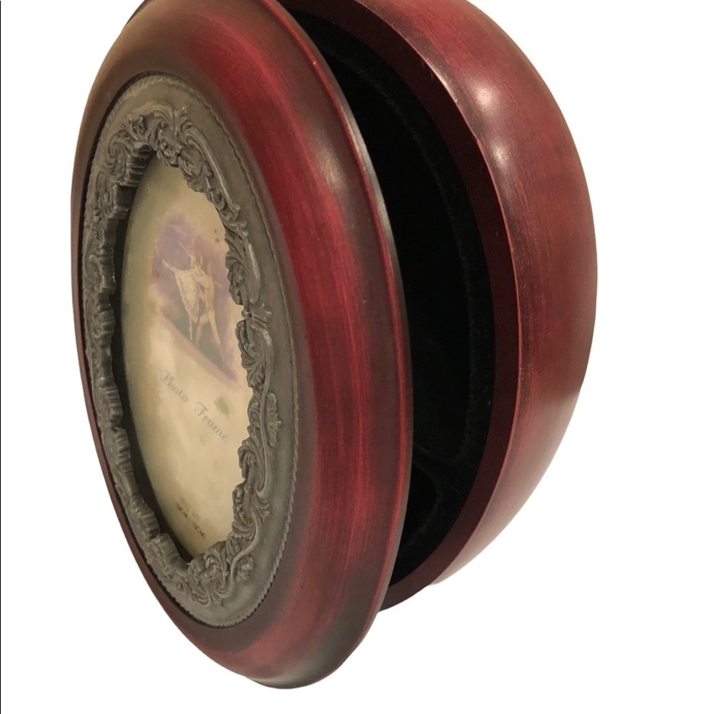 Walnut Jewelry/photo Frame - Picture 2 of 7